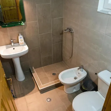 Dikellari Villa Pogradec